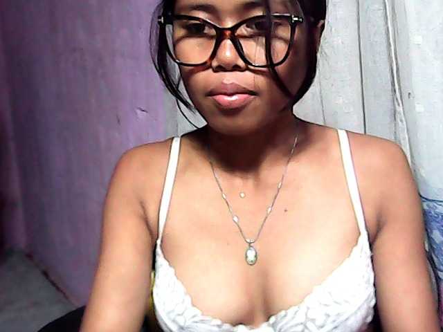 Natalie-Luxa live cam on BongaCams