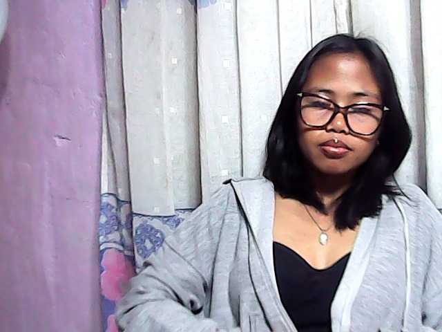 Natalie-Luxa live cam on BongaCams