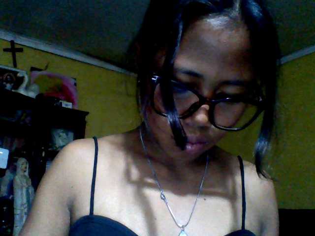Natalie-Luxa live cam on BongaCams
