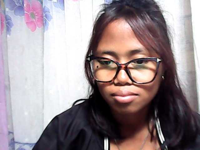 Natalie-Luxa live cam on BongaCams