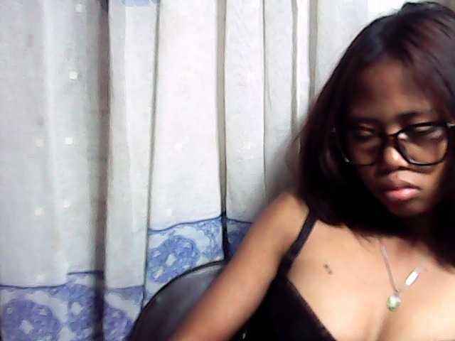 Natalie-Luxa live cam on BongaCams