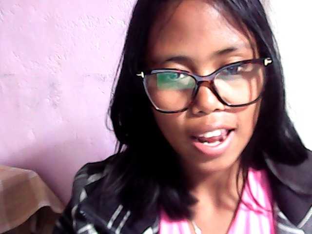Natalie-Luxa live cam on BongaCams