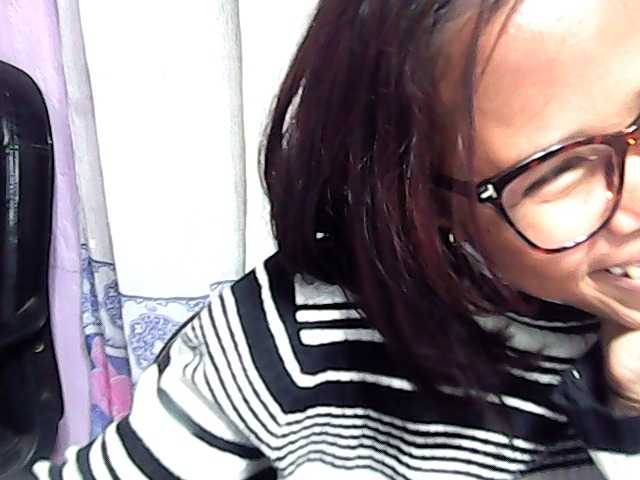 Natalie-Luxa live cam on BongaCams