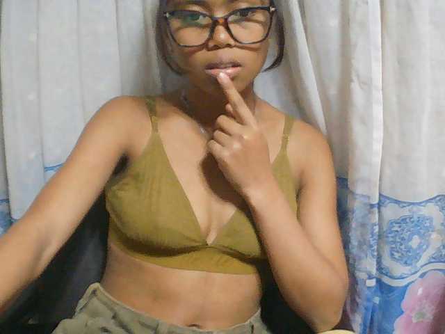 Natalie-Luxa live webcam show