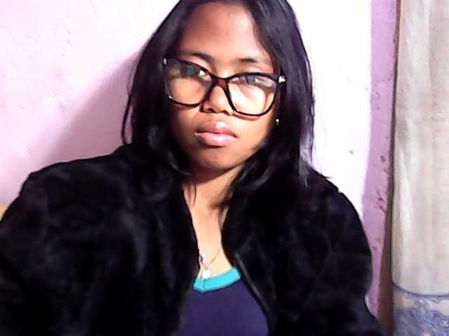 Natalie-Luxa live cam on BongaCams