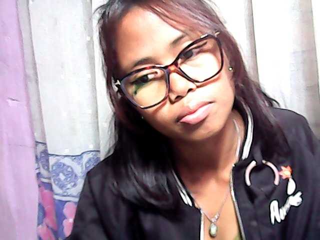 Natalie-Luxa live cam on BongaCams