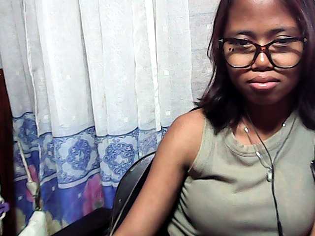 Natalie-Luxa live cam on BongaCams