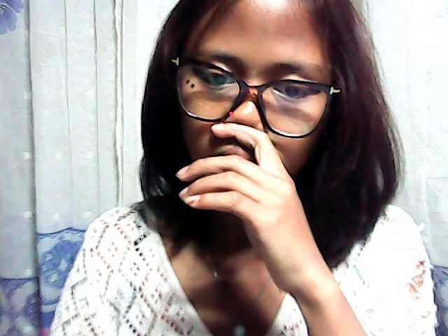 Natalie-Luxa live cam on BongaCams