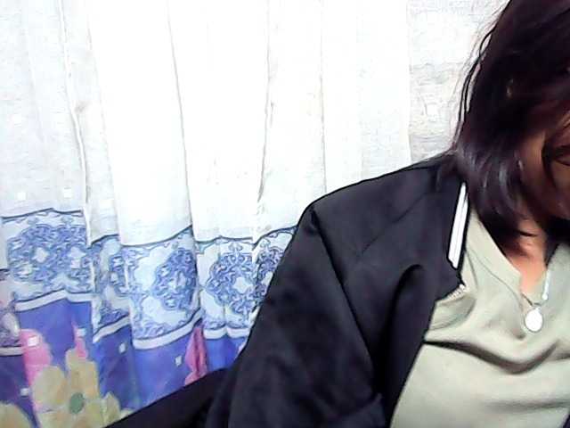 Natalie-Luxa live cam on BongaCams