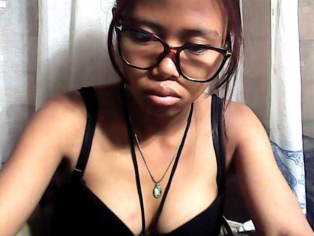 Natalie-Luxa live cam on BongaCams
