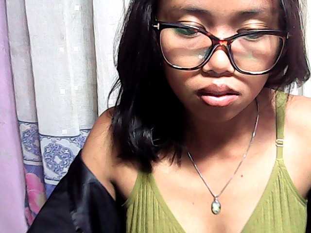 Natalie-Luxa live cam on BongaCams
