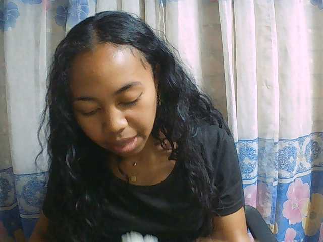 Natalie-Luxa live cam on BongaCams