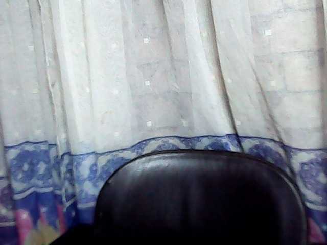 Natalie-Luxa live cam on BongaCams