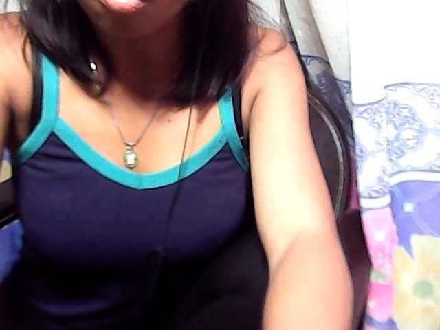 Natalie-Luxa live cam on BongaCams