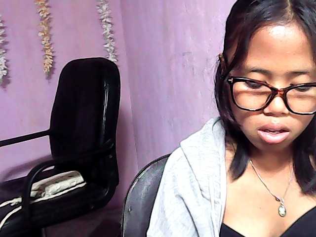Natalie-Luxa live cam on BongaCams
