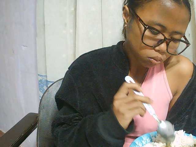 Natalie-Luxa cam en directo en BongaCams
