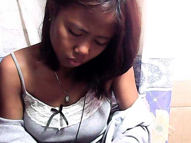 Natalie-Luxa live cam on BongaCams
