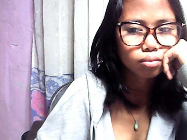 Natalie-Luxa live cam on BongaCams