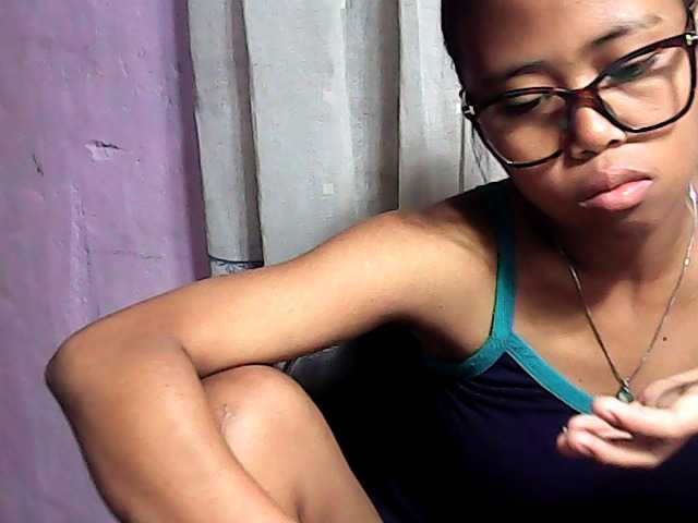 Natalie-Luxa live cam on BongaCams