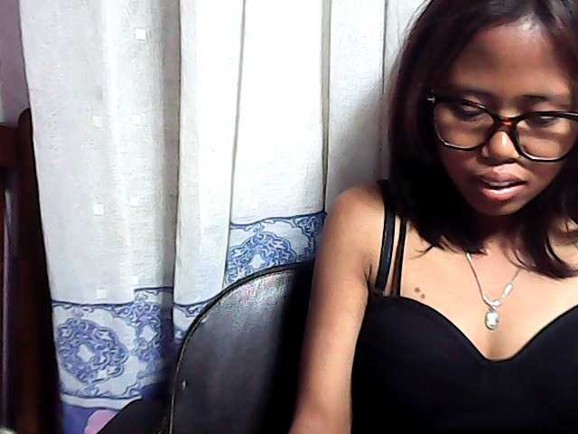 Natalie-Luxa live cam on BongaCams