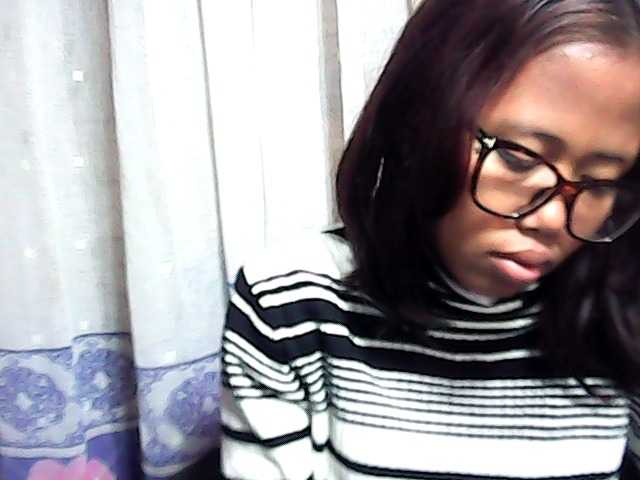 Natalie-Luxa live cam on BongaCams