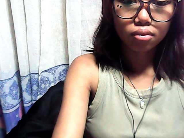 Natalie-Luxa live cam on BongaCams