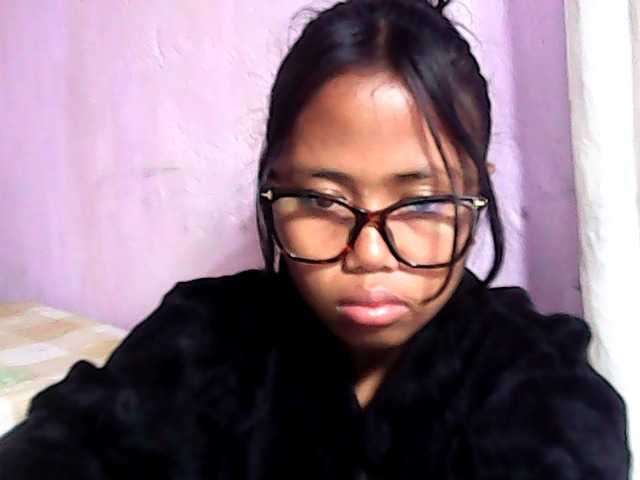 Natalie-Luxa live cam on BongaCams