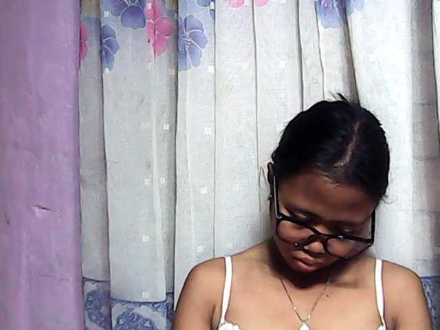 Natalie-Luxa live cam on BongaCams
