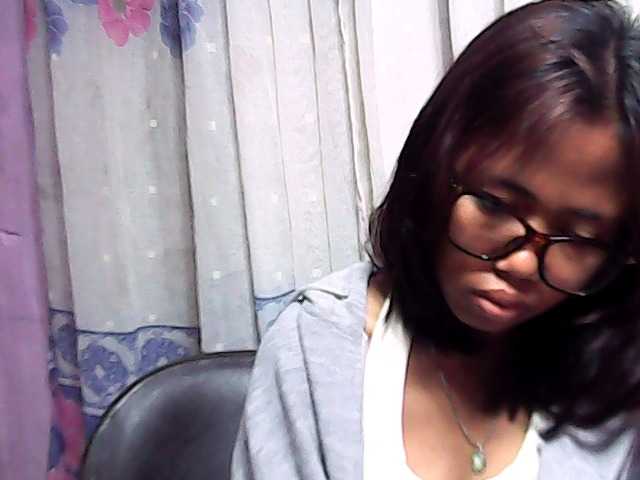 Natalie-Luxa live cam on BongaCams
