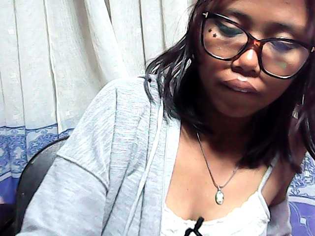 Natalie-Luxa live cam on BongaCams