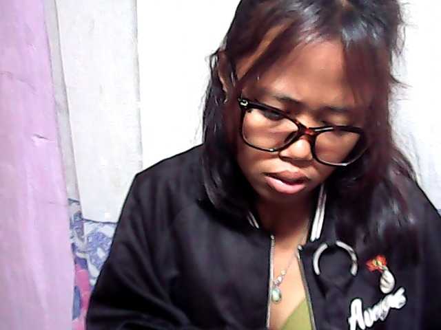 Natalie-Luxa live cam on BongaCams
