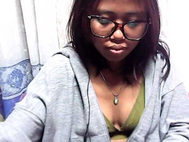 Natalie-Luxa live cam on BongaCams
