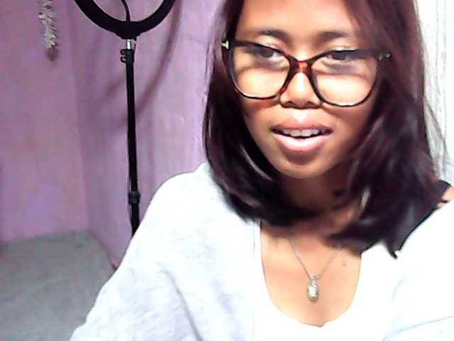 Natalie-Luxa live cam on BongaCams