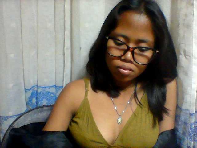 Natalie-Luxa live webcam show