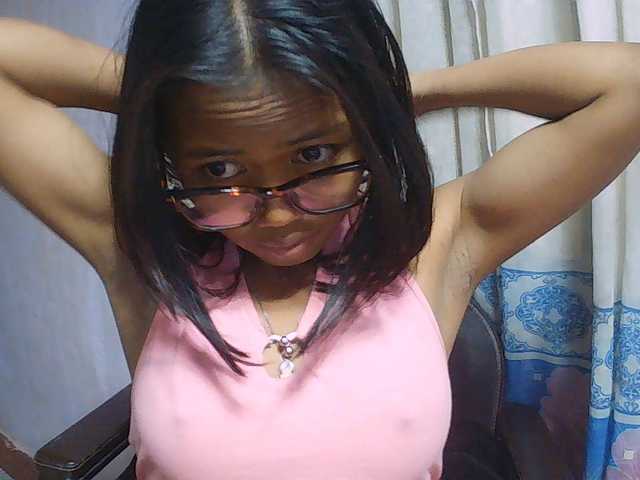 Natalie-Luxa live cam on BongaCams