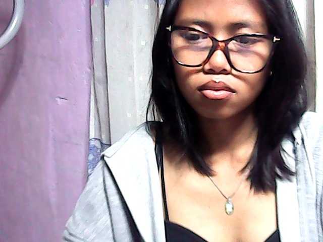 Natalie-Luxa live cam on BongaCams
