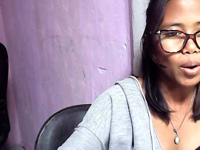 Natalie-Luxa live cam on BongaCams