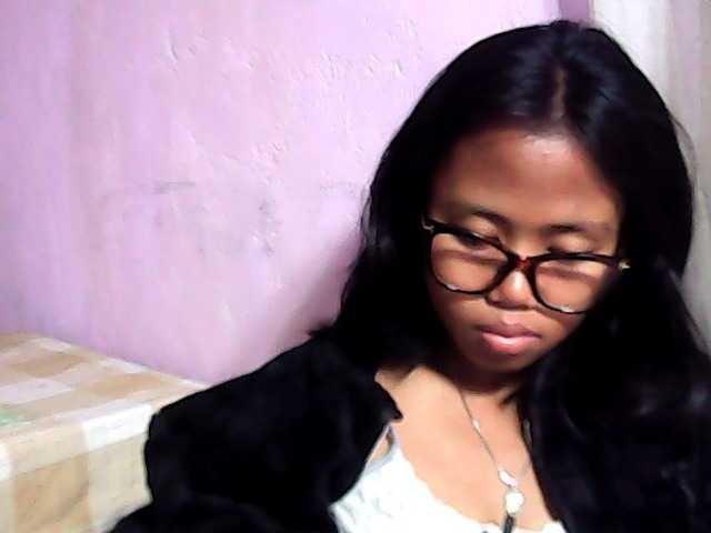 Natalie-Luxa live cam on BongaCams