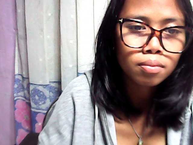 Natalie-Luxa live cam on BongaCams
