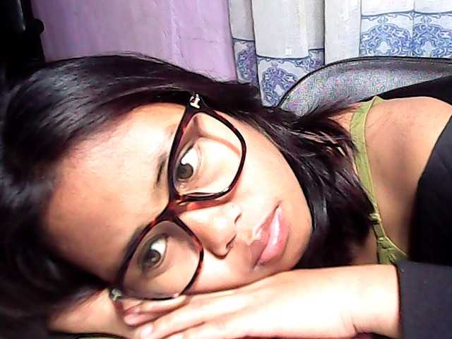 Natalie-Luxa live webcam show