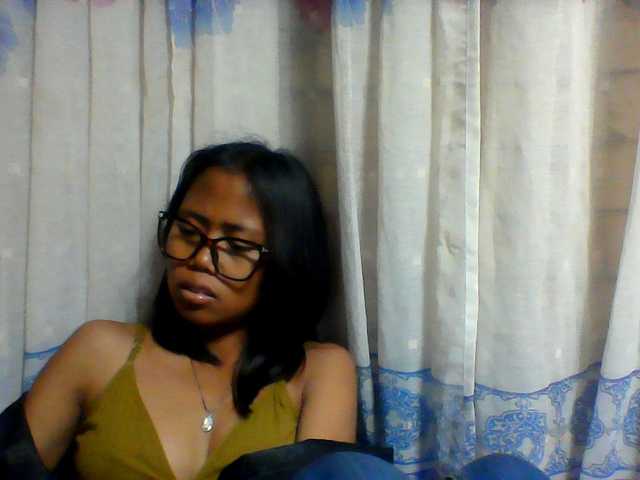 Natalie-Luxa live webcam show