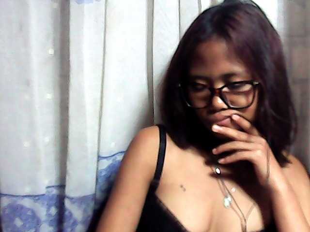Natalie-Luxa live cam on BongaCams