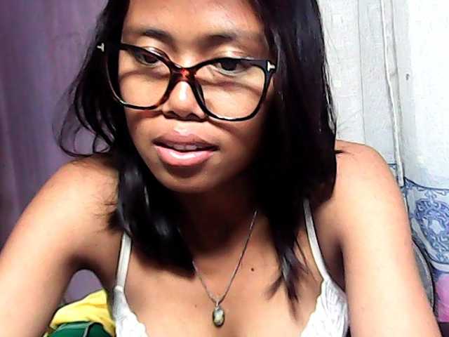 Natalie-Luxa live cam on BongaCams