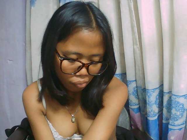 Natalie-Luxa live cam on BongaCams