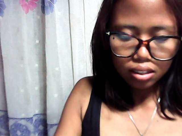 Natalie-Luxa live cam on BongaCams