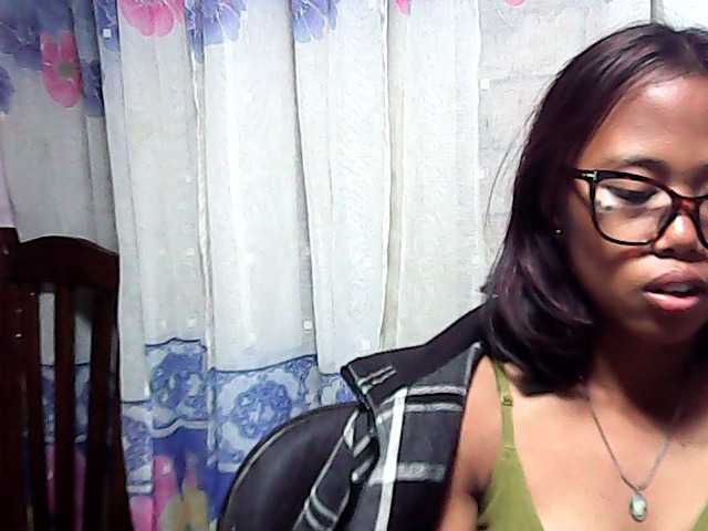 Natalie-Luxa live cam on BongaCams