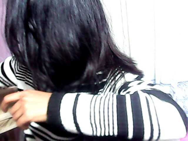 Natalie-Luxa live cam on BongaCams