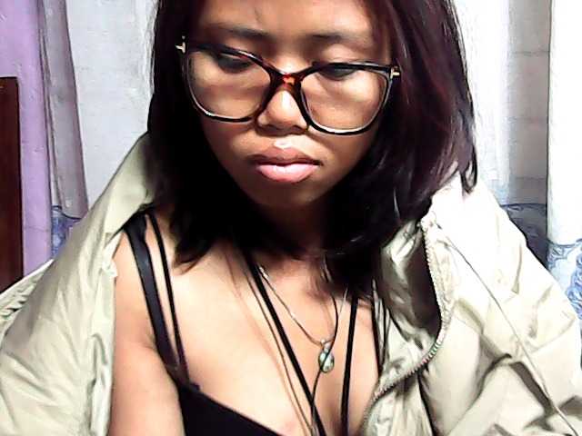 Natalie-Luxa live cam on BongaCams