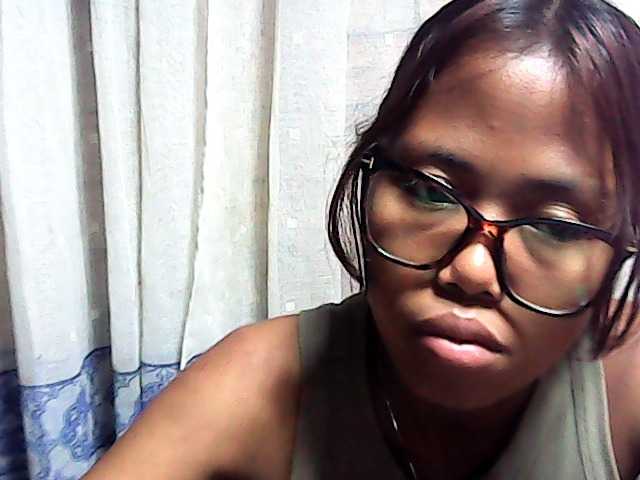 Natalie-Luxa live cam on BongaCams
