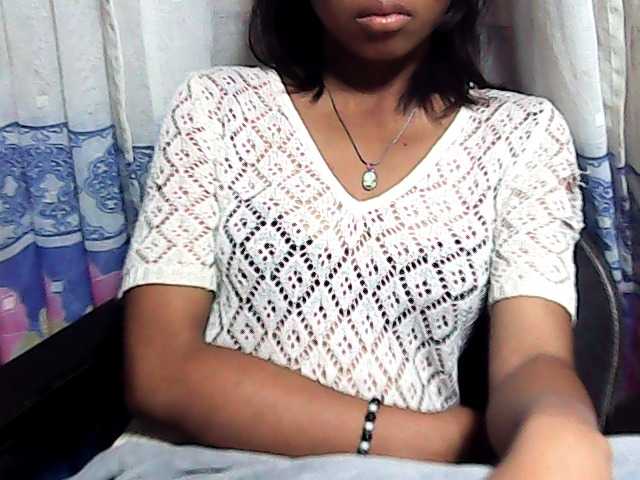 Natalie-Luxa live cam on BongaCams